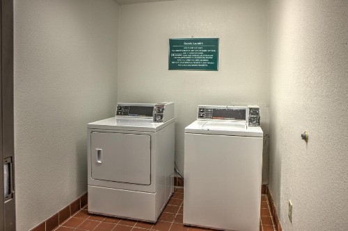 Motel 6-Dallas TX - Northwest - image 3