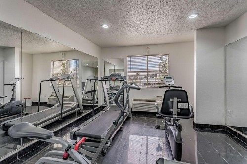 Studio 6-Dallas TX - image 20