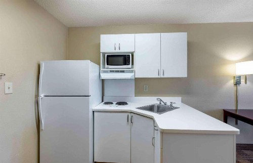 Extended Stay America Suites - Dallas - Greenville Avenue - image 14