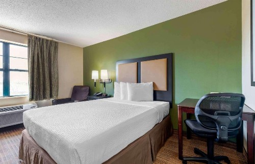 Extended Stay America Suites - Dallas - Greenville Avenue - image 22