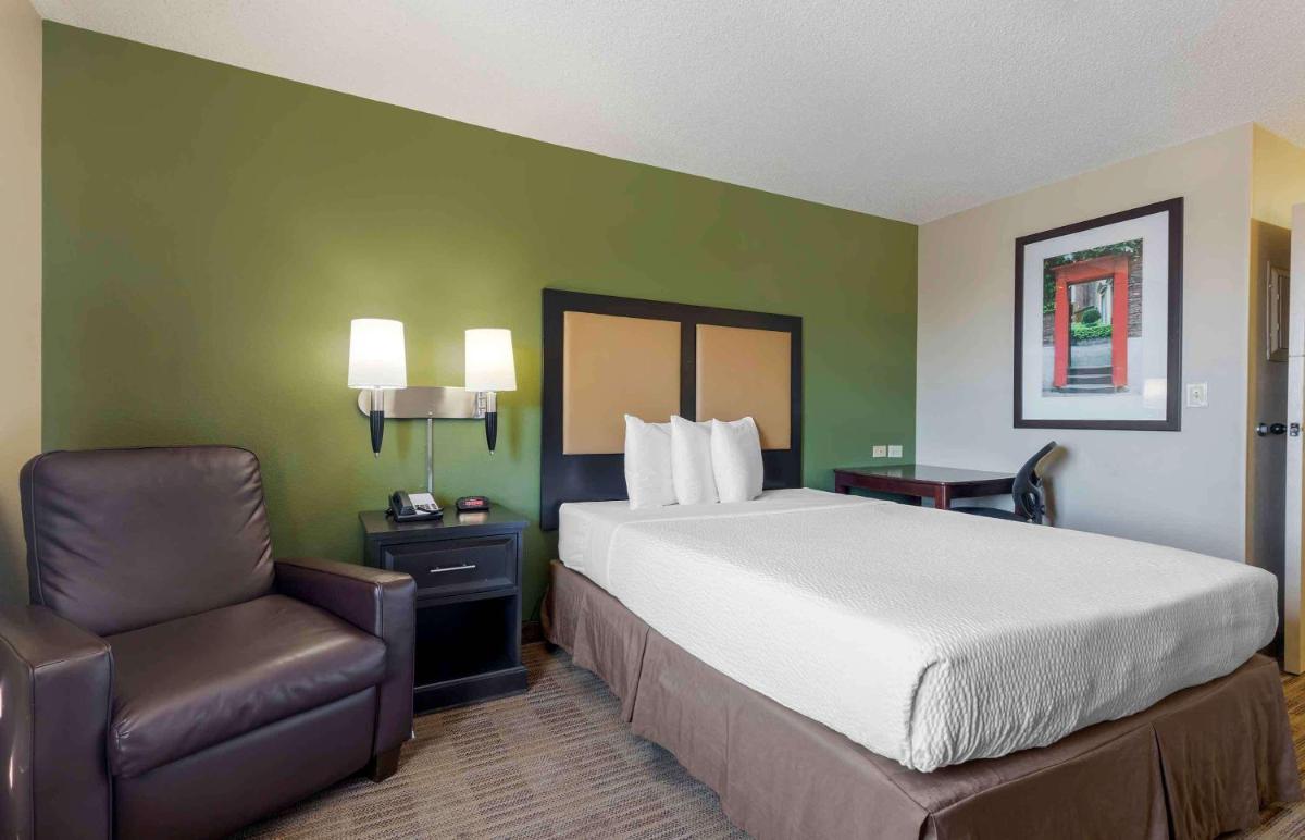 Extended Stay America Suites - Dallas - Greenville Avenue - image 6