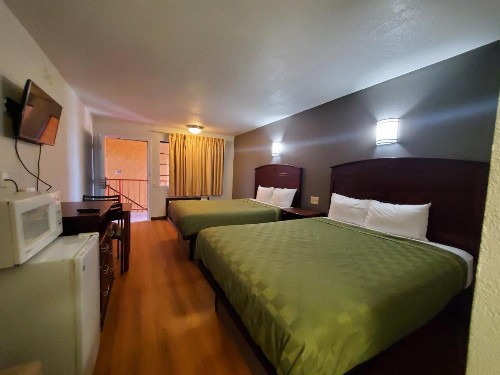 Welcome Inn - image 10