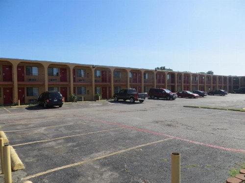 Welcome Inn - image 11