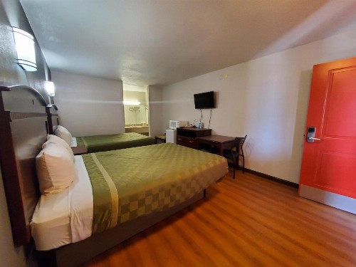 Welcome Inn - image 12