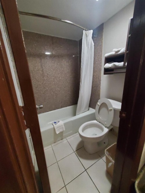 Welcome Inn - image 13