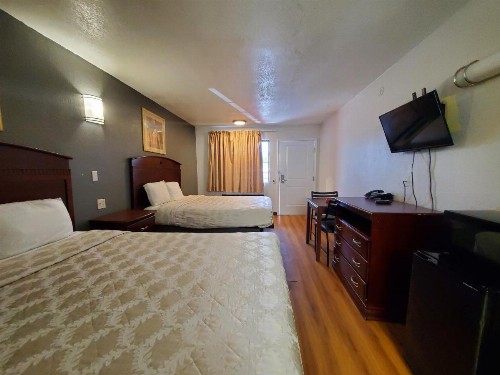 Welcome Inn - image 23