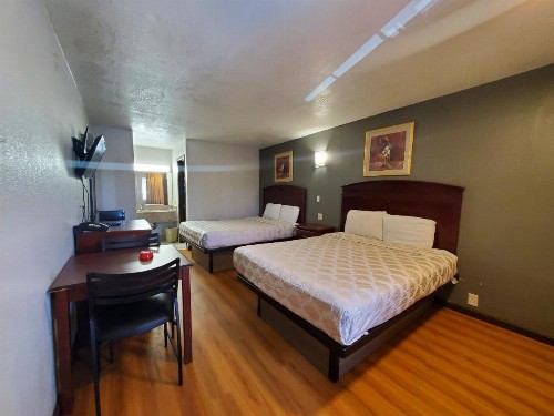 Welcome Inn - image 29