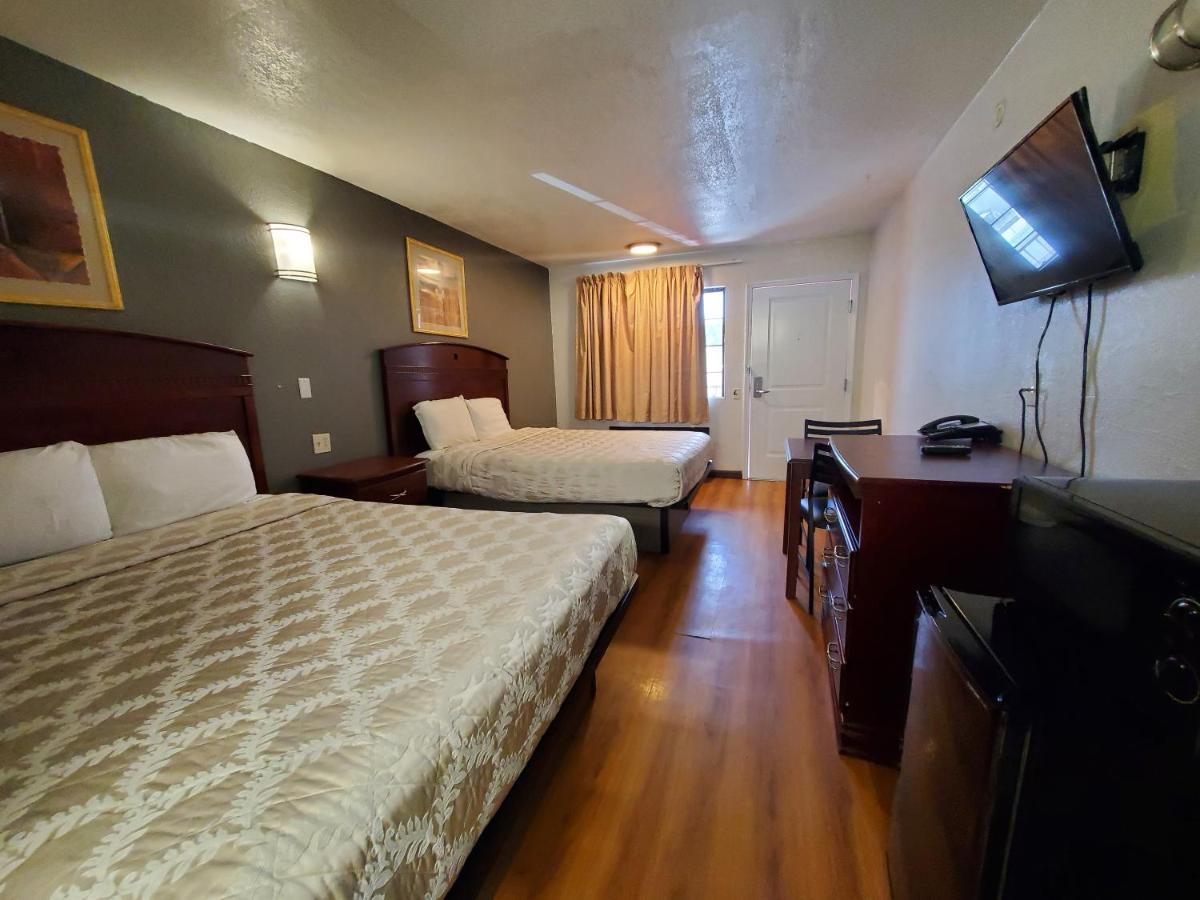 Welcome Inn - image 3