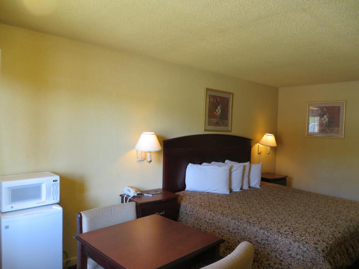 Welcome Inn - image 5