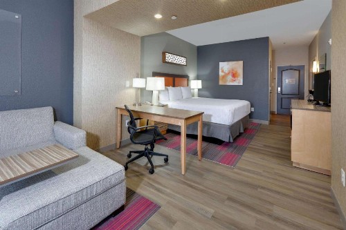 La Quinta by Wyndham Dallas Love Field - image 11
