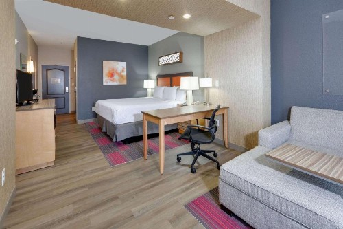 La Quinta by Wyndham Dallas Love Field - image 6