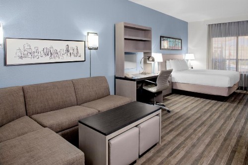 Hyatt House Dallas Lincoln Park - image 11