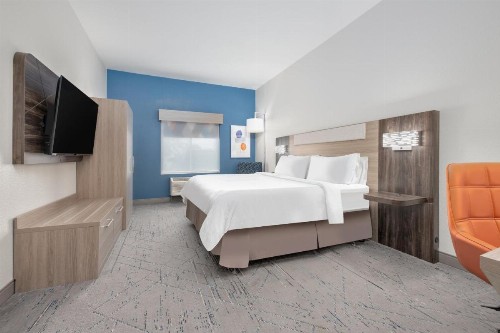 Holiday Inn Express Hotel & Suites Dallas West an IHG Hotel - image 16