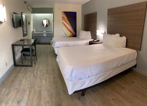 Dallas Love Field Inn - image 31