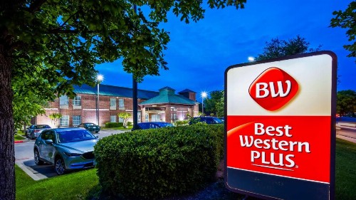 Best Western Plus Addison/Dallas Hotel