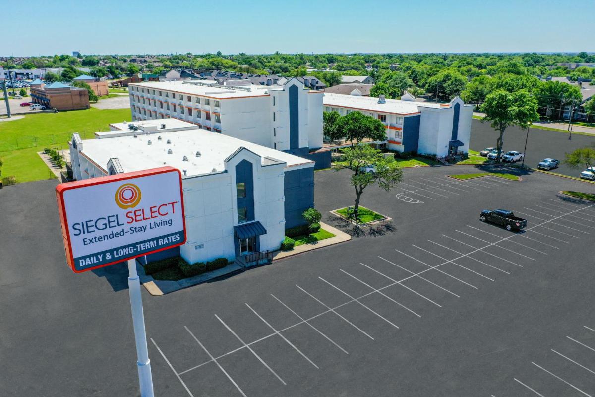Siegel Select Dallas - main image