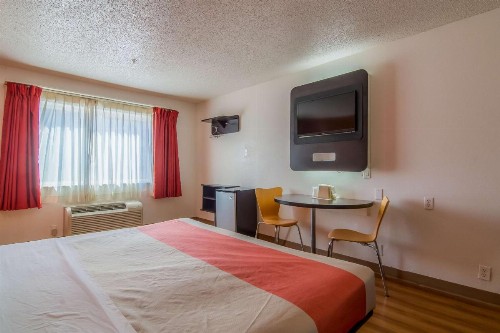 Motel 6-Dallas TX - North - Richardson - image 11