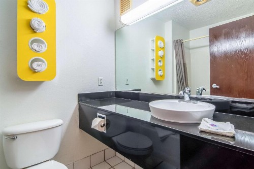 Motel 6-Dallas TX - North - Richardson - image 18