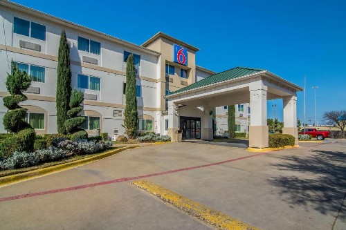 Motel 6-Dallas TX - North - Richardson - image 4