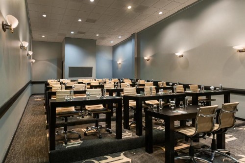 Wyndham Garden Dallas North - image 16