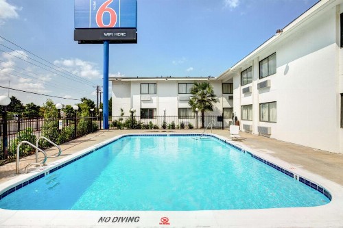 Motel 6-Dallas TX - South - image 43