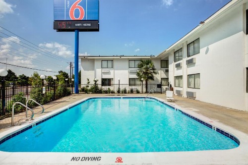 Motel 6-Dallas TX - South - image 5