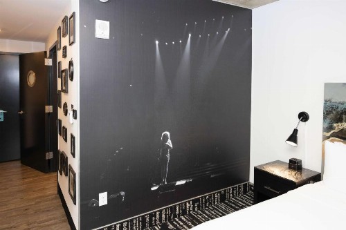 Lorenzo Hotel - image 20