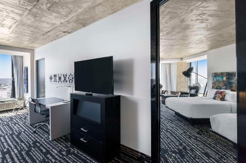 Lorenzo Hotel - image 37