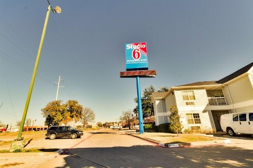Studio 6-Dallas TX - Garland - Northeast - image 12