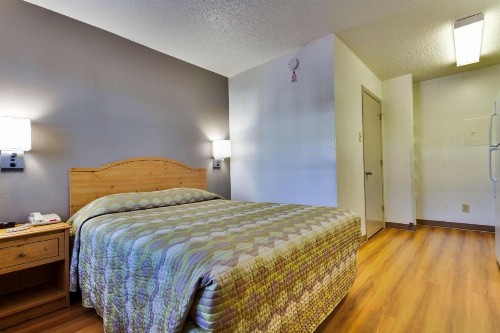 Studio 6-Dallas TX - Garland - Northeast - image 25