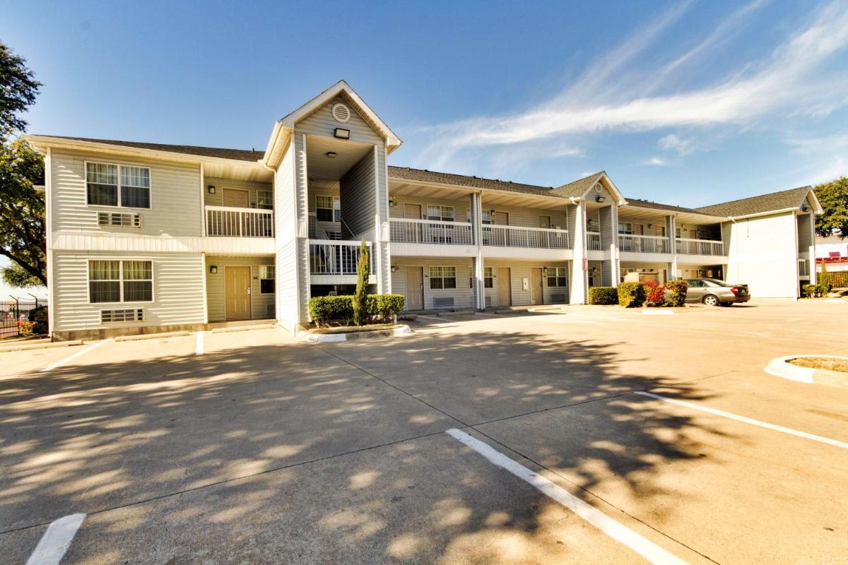 Studio 6-Dallas TX - Garland - Northeast - image 6