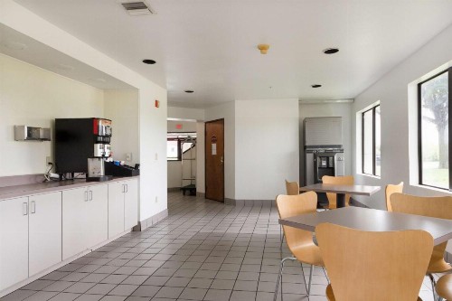 Motel 6-Dallas TX - Northeast - image 26