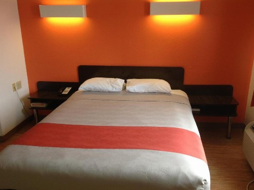 Motel 6-Dallas TX - Northeast - image 31