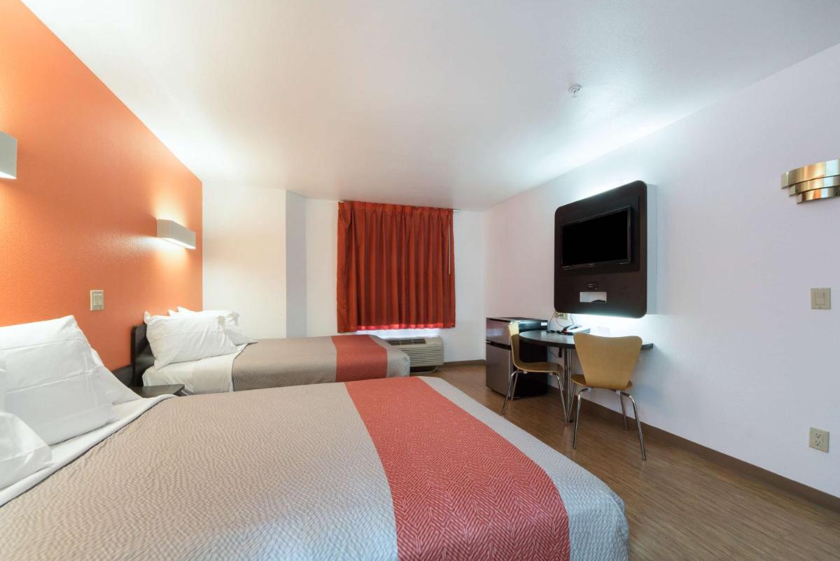 Motel 6-Dallas TX - Northeast - image 7