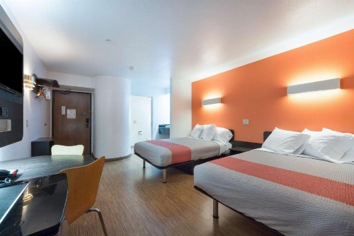 Motel 6-Dallas TX - Northeast - image 8