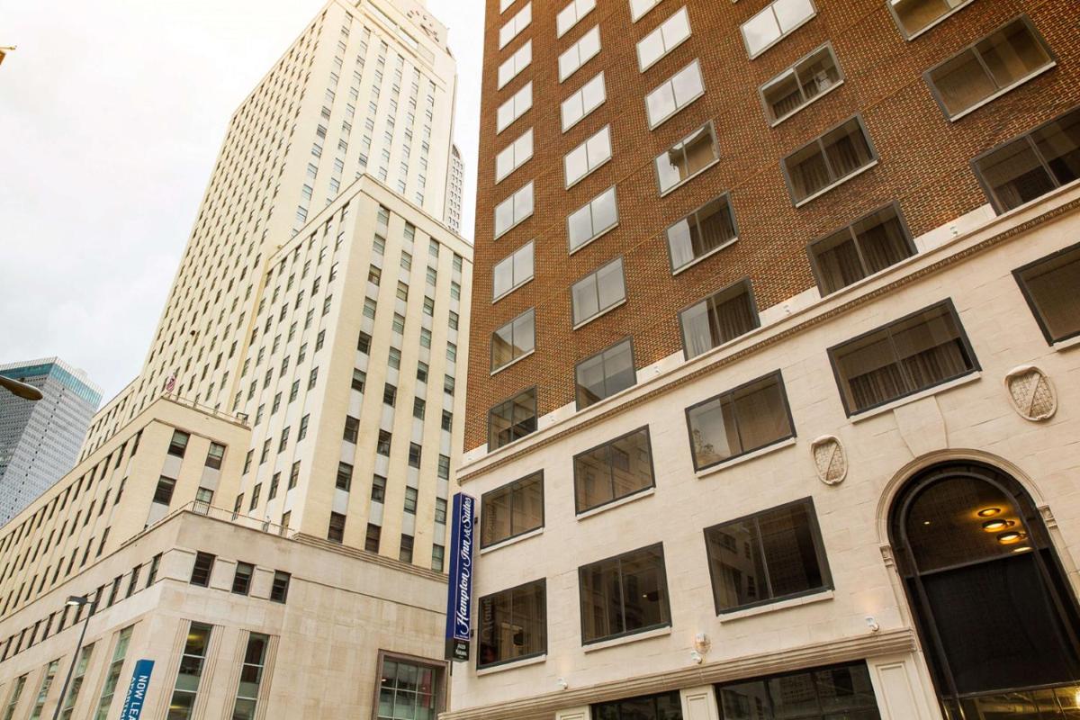 Hampton Inn & Suites Dallas Downtown - image 6