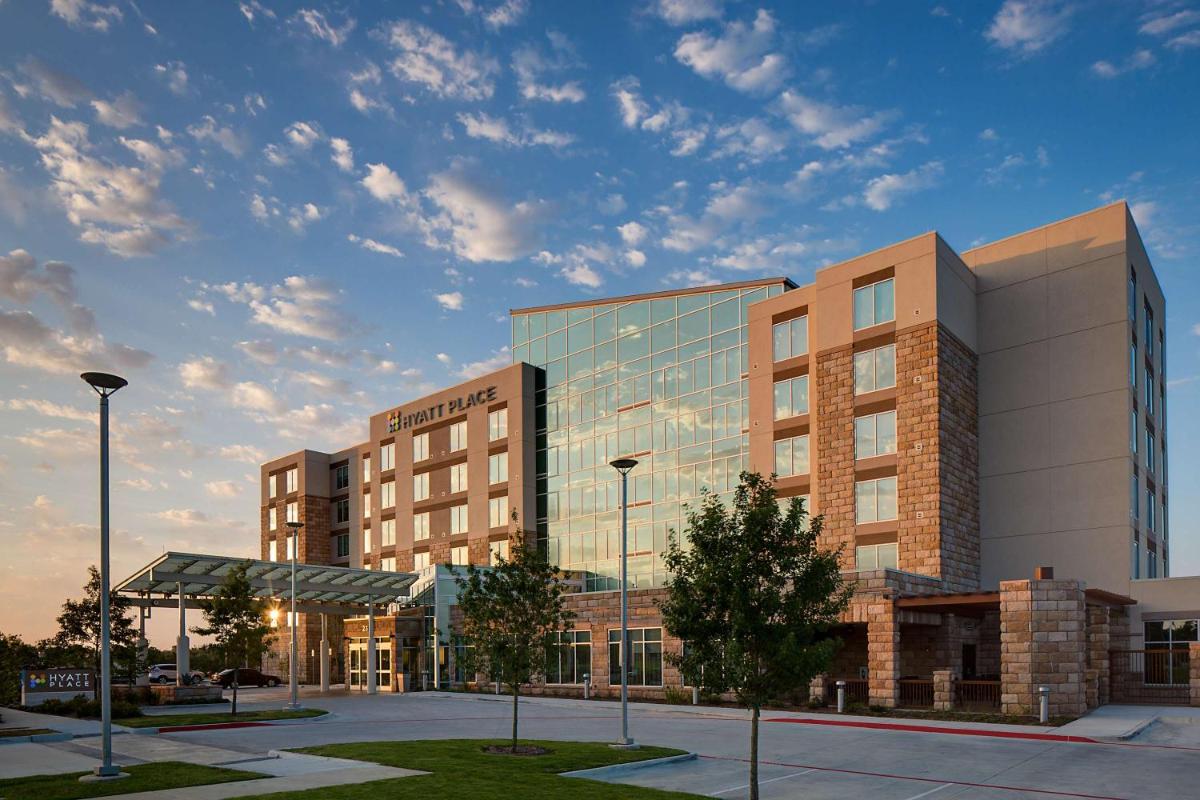 Hyatt Place DFW - image 7