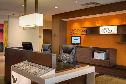 Fairfield Inn & Suites by Marriott Dallas West/I-30 - image 8