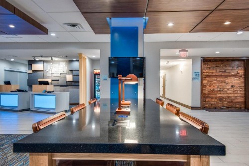 Holiday Inn Express & Suites Dallas North - Addison an IHG Hotel - image 39