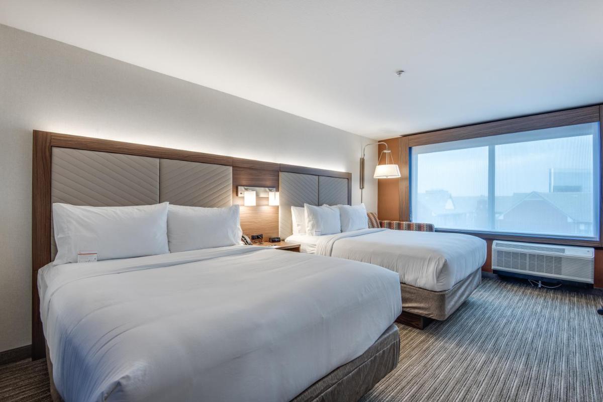 Holiday Inn Express & Suites Dallas North - Addison an IHG Hotel - image 7