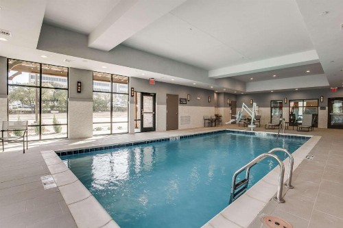 Hampton Inn & Suites Dallas-Central Expy/North Park Area - image 21