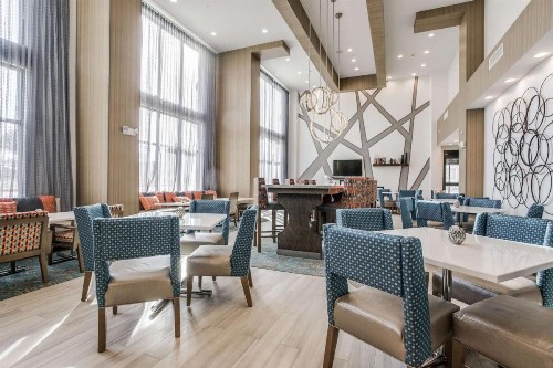 Hampton Inn & Suites Dallas-Central Expy/North Park Area - image 29