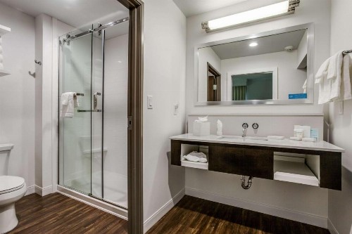 Hampton Inn & Suites Dallas-Central Expy/North Park Area - image 38