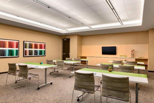 Aloft Dallas Love Field - image 14