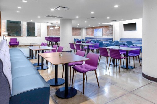 Fairfield Inn & Suites by Marriott Dallas Downtown - image 24