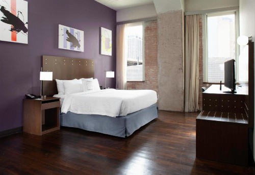 Fairfield Inn & Suites by Marriott Dallas Downtown - image 3