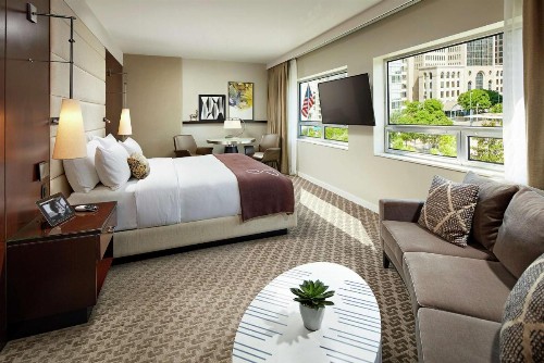 The Statler Dallas Curio Collection By Hilton - image 5