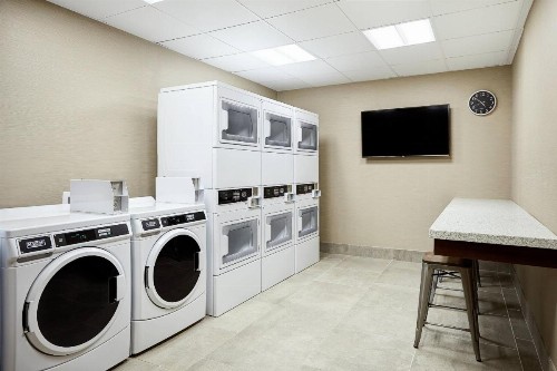 Residence Inn by Marriott Dallas Downtown - image 26