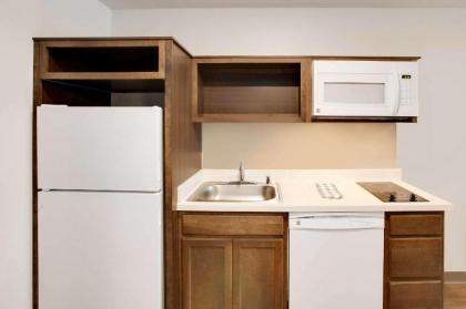 WoodSpring Suites Plano - North Dallas - image 11