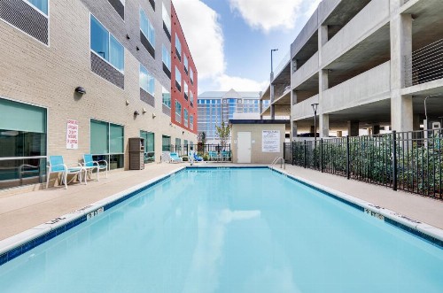 Holiday Inn Express & Suites - Farmers Branch an IHG Hotel - image 19